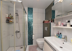 مجمع اول صف على البحر - دوبلكس 4 غرف وصالة -مفروشة -مجمع فاخر - في كاستل / الانيا 