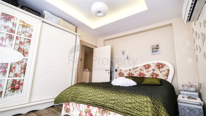 شقة 2 + 1 مع أثاث في جيورسو كونيالتي