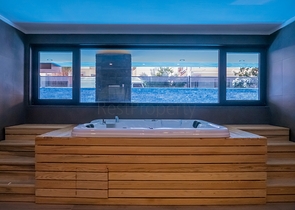 في مركز المدينة -شقة غرفة وصالة - مجمع سكني حديث - الانيا 