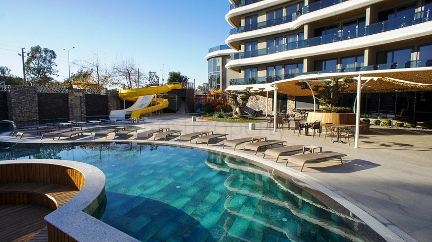 على البحر مباشرة - نظام فندقي - شقة 1+1 - في كارجي جاك / الانيا 