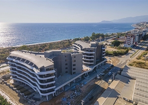 على البحر مباشرة - نظام فندقي - شقة 1+1 - في كارجي جاك / الانيا 