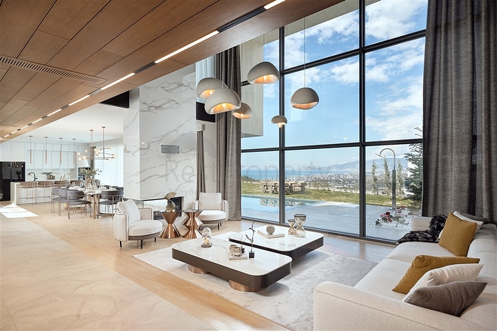 مجمع فلل فاخرة -تصميم عصري حديث -4 غرف وصالة -اطلالة بحر - في كارجي جاك /الانيا 