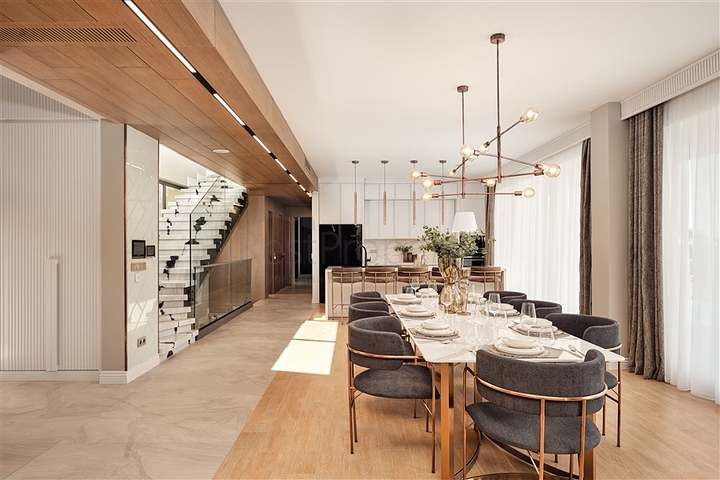 مجمع فلل فاخرة -تصميم عصري حديث -4 غرف وصالة -اطلالة بحر - في كارجي جاك /الانيا 