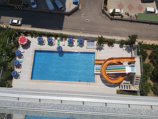 شقة غرفة وصالة - مفروشة -ضمن مجمع سكني حديث - في مهموتلار / الانيا 