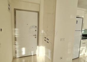 شقة غرفة وصالة - مفروشة -ضمن مجمع سكني حديث - في مهموتلار / الانيا 