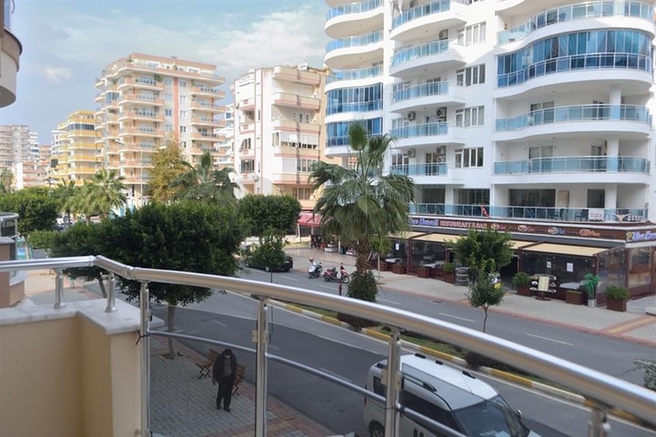 موقع استراتيجي قريب من البحر والخدمات - شقة 2 غرفة وصالة -مفروشة -مهموتلار / الانيا 