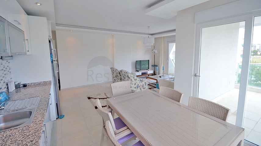 ضمن مجمع 5 نجوم - شقة 2 غرفة وصالة - في افسلار / الانيا 