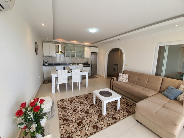 ضمن مجمع يضم كافة الخدمات - شقة 1+1 - في افسلار / الانيا 