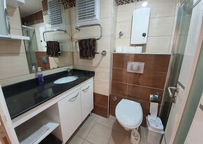 ضمن مجمع يضم كافة الخدمات - شقة 1+1 - في افسلار / الانيا 