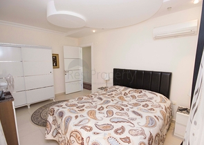 اطلالة على المسبح -شقة 2 غرفة وصالة -ضمن مجمع حديث - في افسلار / الانيا 