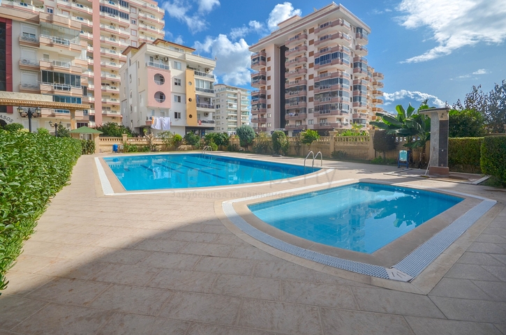 على شارع بارباروس الحيوي - شقة 2 غرفة وصالة - مفروشة - في مهموتلار / الانيا 