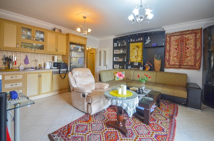 على شارع بارباروس الحيوي - شقة 2 غرفة وصالة - مفروشة - في مهموتلار / الانيا 