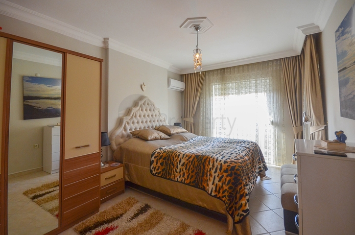 على شارع بارباروس الحيوي - شقة 2 غرفة وصالة - مفروشة - في مهموتلار / الانيا 