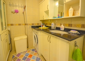 على شارع بارباروس الحيوي - شقة 2 غرفة وصالة - مفروشة - في مهموتلار / الانيا 