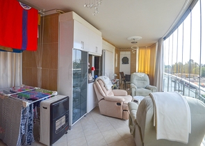 على شارع بارباروس الحيوي - شقة 2 غرفة وصالة - مفروشة - في مهموتلار / الانيا 