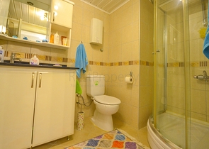 على شارع بارباروس الحيوي - شقة 2 غرفة وصالة - مفروشة - في مهموتلار / الانيا 