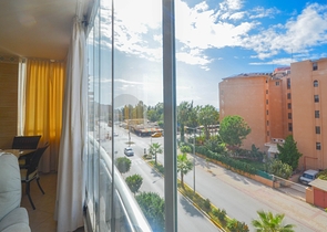 على شارع بارباروس الحيوي - شقة 2 غرفة وصالة - مفروشة - في مهموتلار / الانيا 