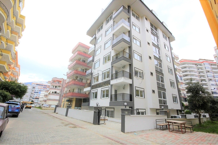 بسعر مناسب - شقة جديدة - تصميم 1+2 - في موقع ممتاز - مهموتلار / الانيا 