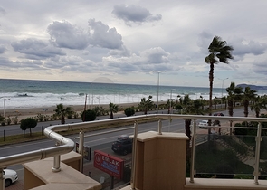 اطلالة بحرية مباشرة -شقة غرفتين وصالة - مفروشة - في مهموتلار / الانيا 