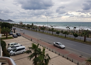 اطلالة بحرية مباشرة -شقة غرفتين وصالة - مفروشة - في مهموتلار / الانيا 