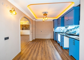 اطلالة بحر وقلعة - فيلا مستقلة - 3 غرف وصالة - في مركز الانيا 