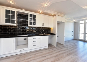 دوبلكس 4 غرف وصالة - محدثة - في مركز الانيا 