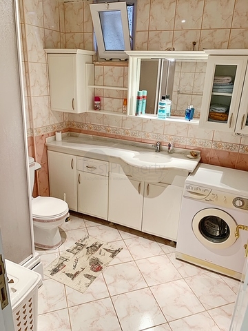 مطبخ منفصل - شقة غرفتين وصالة - مفروشة -في مهموتلار / الانيا 