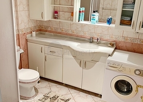 مطبخ منفصل - شقة غرفتين وصالة - مفروشة -في مهموتلار / الانيا 