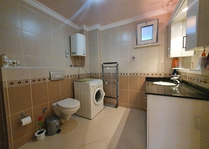 اول صف على البحر -منطقة هادئة -سعر مناسب -شقة 2 غرفة وصالة -ديمرتاش / الانيا 