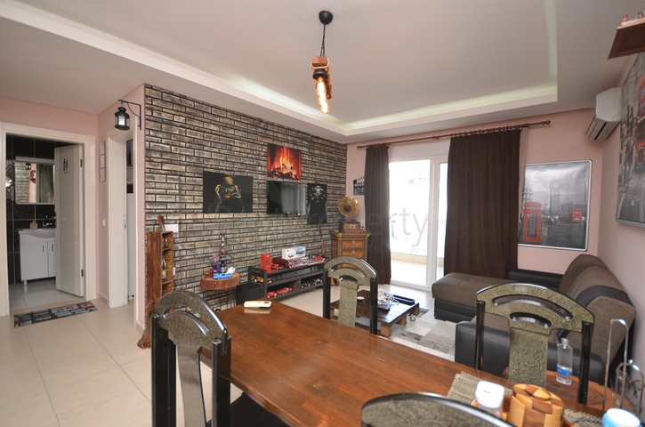 شقة انيقة وبسعر مناسب -قريبة من البحر والخدمات - في مهموتلار / الانيا 