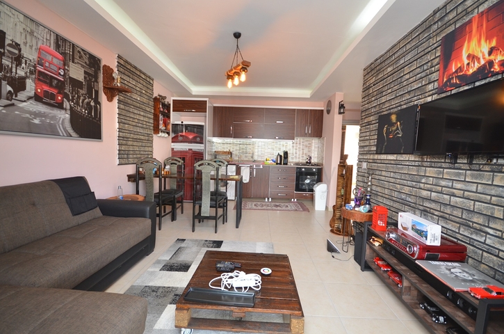 شقة انيقة وبسعر مناسب -قريبة من البحر والخدمات - في مهموتلار / الانيا 