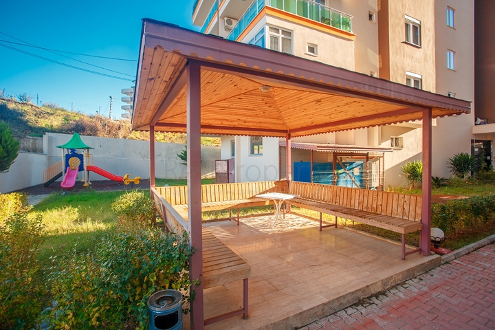 شقة انيقة وبسعر مناسب -قريبة من البحر والخدمات - في مهموتلار / الانيا 