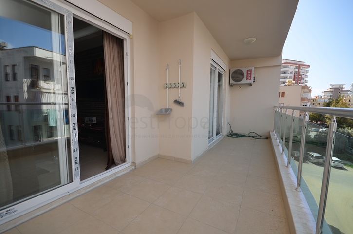 شقة انيقة وبسعر مناسب -قريبة من البحر والخدمات - في مهموتلار / الانيا 