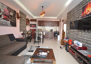 شقة انيقة وبسعر مناسب -قريبة من البحر والخدمات - في مهموتلار / الانيا 