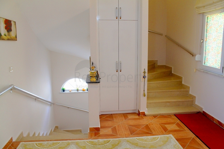 اطلالة بحر - فيلا مفروشة - تصميم 4 غرف - في كارجي جاك /الانيا 