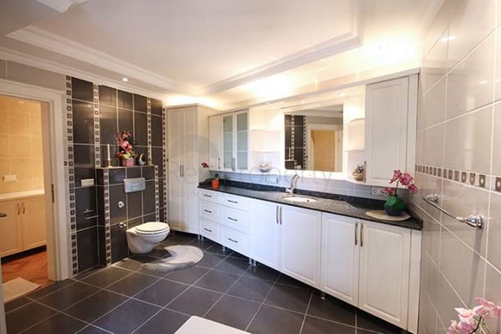 اطلالة بحر - فيلا مفروشة - تصميم 4 غرف - في كارجي جاك /الانيا 