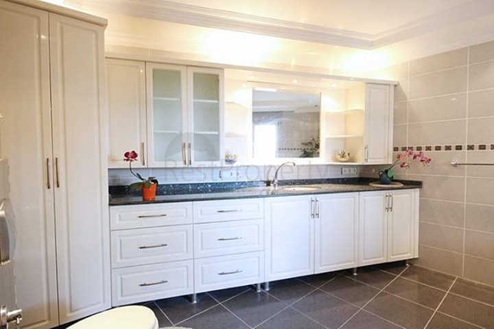 اطلالة بحر - فيلا مفروشة - تصميم 4 غرف - في كارجي جاك /الانيا 