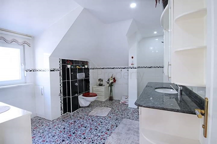 اطلالة بحر - فيلا مفروشة - تصميم 4 غرف - في كارجي جاك /الانيا 