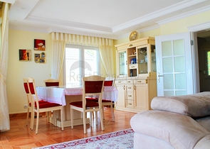 اطلالة بحر - فيلا مفروشة - تصميم 4 غرف - في كارجي جاك /الانيا 