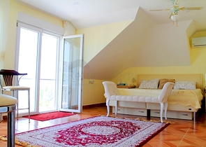 اطلالة بحر - فيلا مفروشة - تصميم 4 غرف - في كارجي جاك /الانيا 