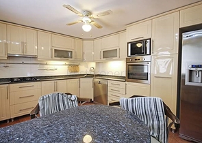 اطلالة بحر - فيلا مفروشة - تصميم 4 غرف - في كارجي جاك /الانيا 