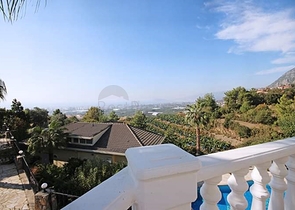 اطلالة بحر - فيلا مفروشة - تصميم 4 غرف - في كارجي جاك /الانيا 