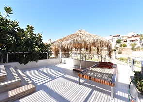 مناسبة للحصول على الجنسية التركية - فيلا واسعة - باطلالة بحر وموقع قريب من المركز -كاستل / الانيا 