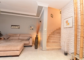 مناسبة للحصول على الجنسية التركية - فيلا واسعة - باطلالة بحر وموقع قريب من المركز -كاستل / الانيا 