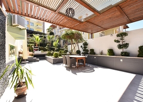 مناسبة للحصول على الجنسية التركية - فيلا واسعة - باطلالة بحر وموقع قريب من المركز -كاستل / الانيا 