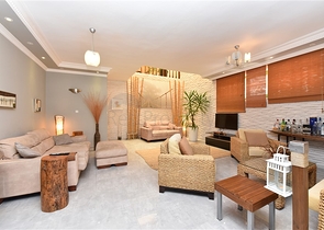 مناسبة للحصول على الجنسية التركية - فيلا واسعة - باطلالة بحر وموقع قريب من المركز -كاستل / الانيا 