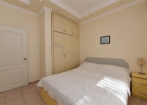 مناسبة للحصول على الجنسية التركية - فيلا واسعة - باطلالة بحر وموقع قريب من المركز -كاستل / الانيا 