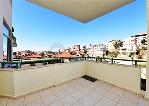 مناسبة للحصول على الجنسية التركية - فيلا واسعة - باطلالة بحر وموقع قريب من المركز -كاستل / الانيا 