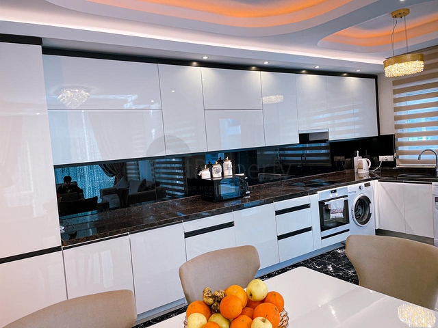 مجمع فاخر - خدمات 5 نجوم - شقة غرفتين وصالة -مفروشة - في مهموتلار / الانيا 