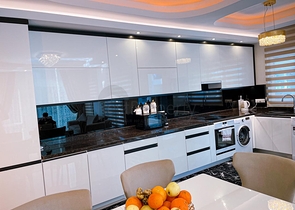 مجمع فاخر - خدمات 5 نجوم - شقة غرفتين وصالة -مفروشة - في مهموتلار / الانيا 